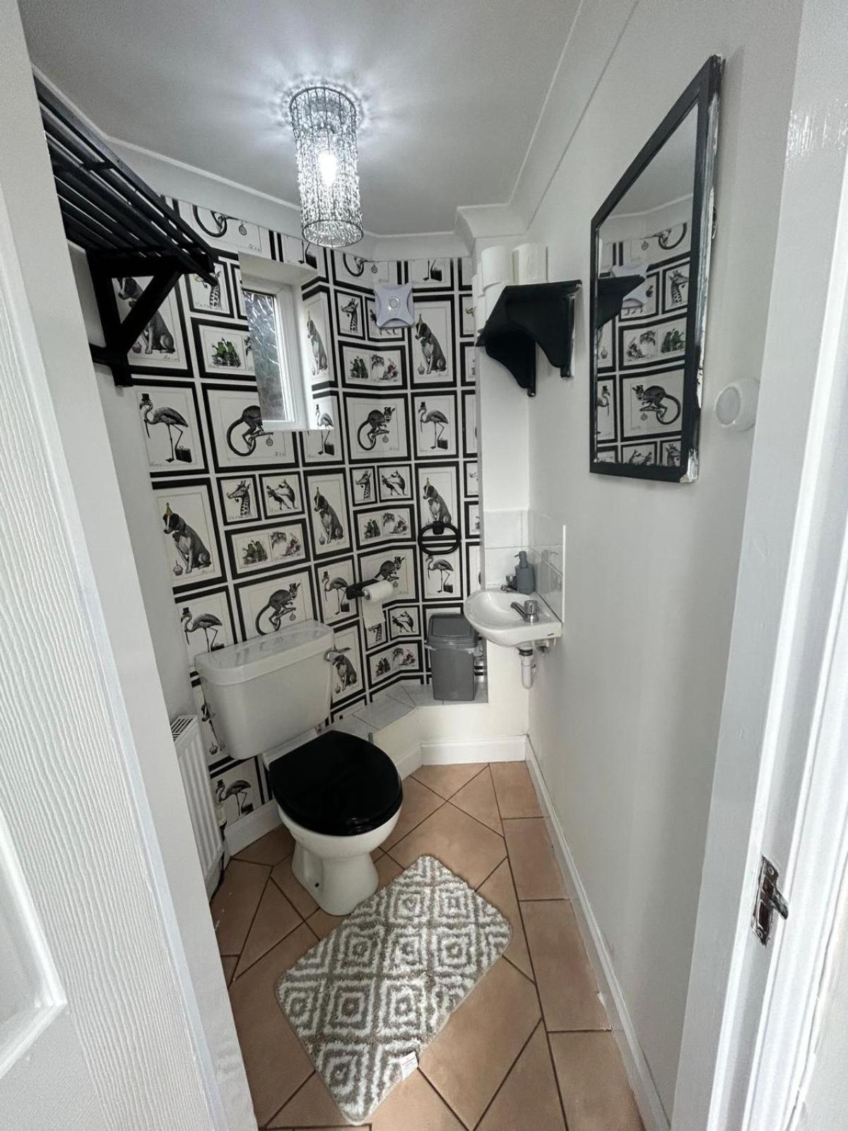 Luxury Presented House Selly Oak Birmingham